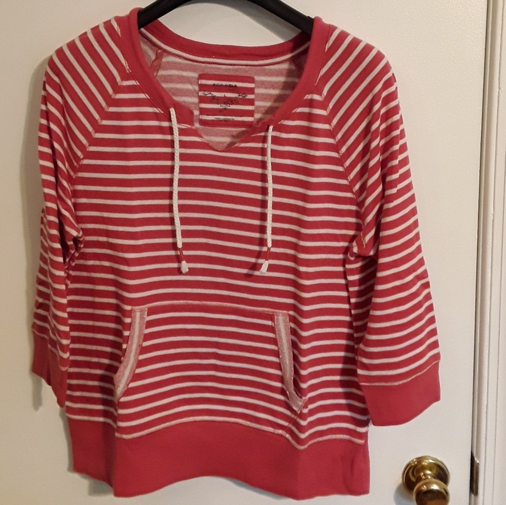 Split neck terrycloth pullover